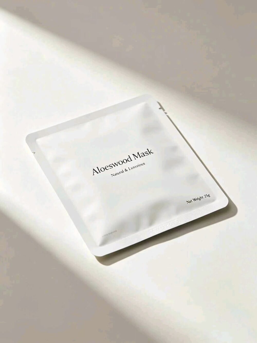 Agarwood Hydrating & Nourishing Face Mask